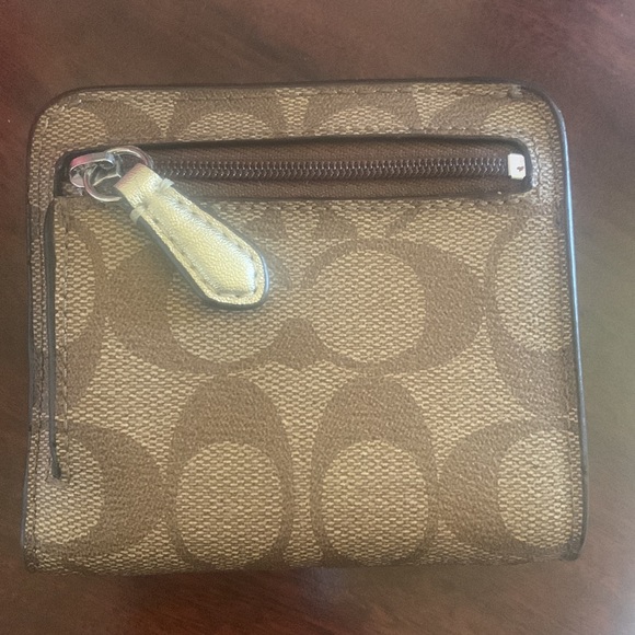 Coach Wallet - Picture 2 of 7